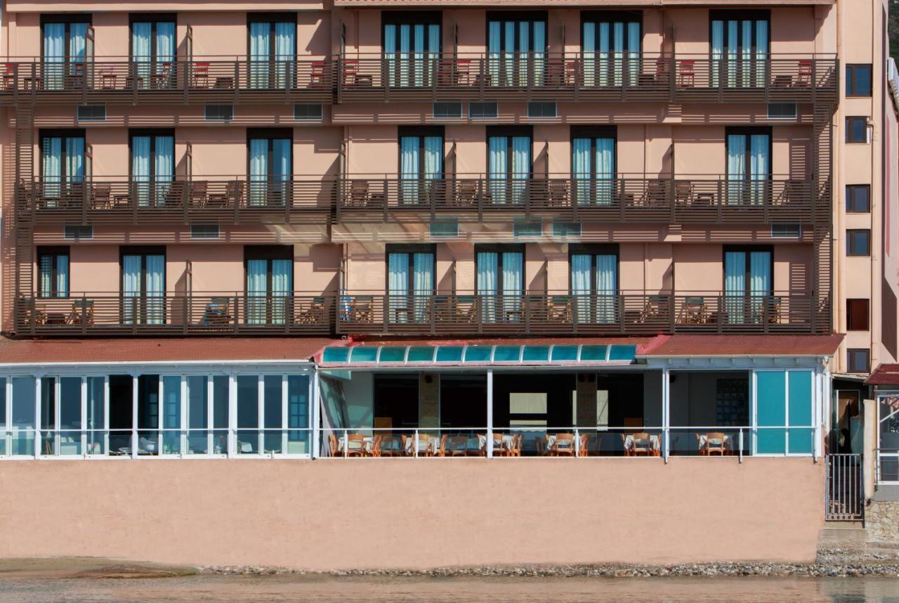 Flisvos Hotel Tolón Eksteriør billede